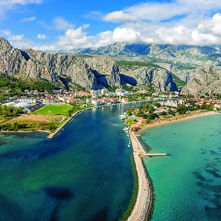 Lovely Apartment In Omis With Kitchenette Luaran gambar