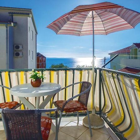 Lovely Apartment In Omis With Kitchenette Luaran gambar